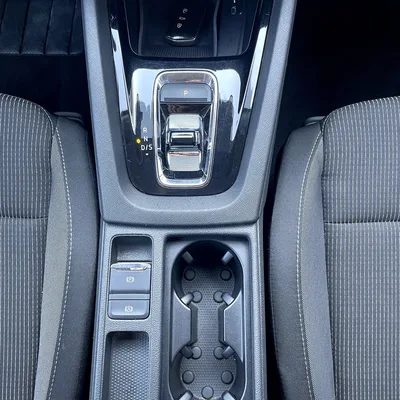 SKODA OCTAVIA DIESEL AUTOMATICO — foto 17