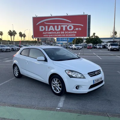 KIA CEED 1600CC DIESEL MANUAL — foto 1