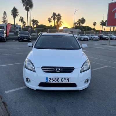KIA CEED 1600CC DIESEL MANUAL — foto 2