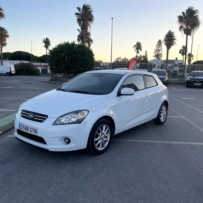 KIA CEED 1600CC DIESEL MANUAL — foto 3