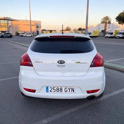 KIA CEED 1600CC DIESEL MANUAL — foto 5