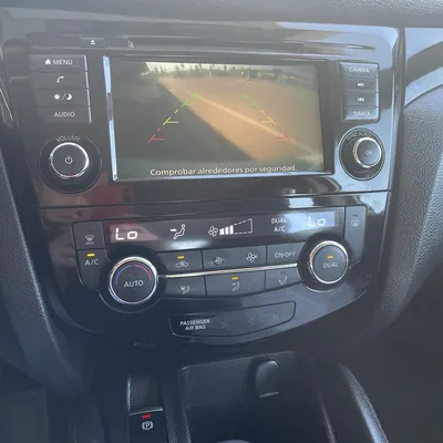 NISSAN QASHQAI 4X4 DIESEL MANUAL — foto 12