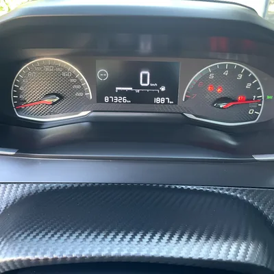 PEUGEOT 2008 DIESEL MANUAL — foto 2