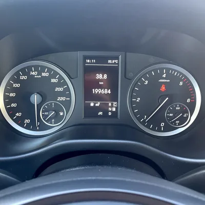 MERCEDES VITO LARGA DIESEL AUTOMATICA — foto 9