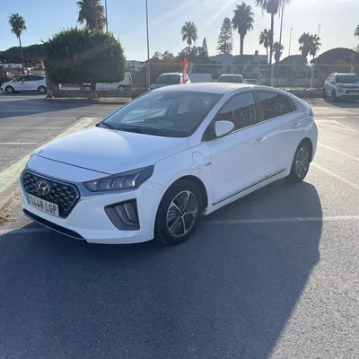 HYUNDAI IONIQ HIBRIDO ENCHUFABLE — foto 3