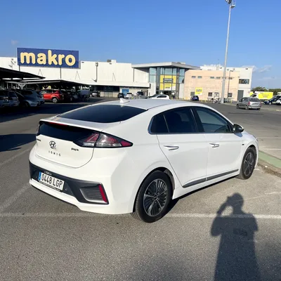 HYUNDAI IONIQ HIBRIDO ENCHUFABLE — foto 4