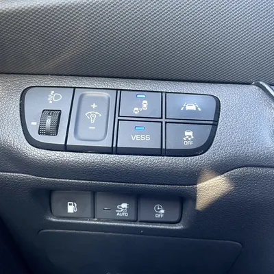 HYUNDAI IONIQ HIBRIDO ENCHUFABLE — foto 16