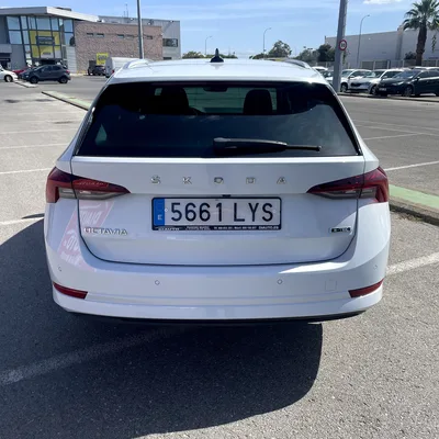 SKODA OCTAVIA 1,0DSG MHEV GASOLINA AUTOMATICO — foto 6