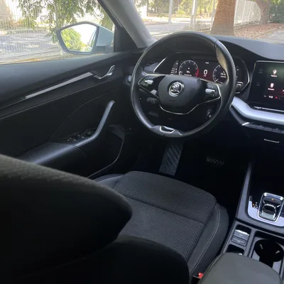 SKODA OCTAVIA 1,0DSG MHEV GASOLINA AUTOMATICO — foto 13
