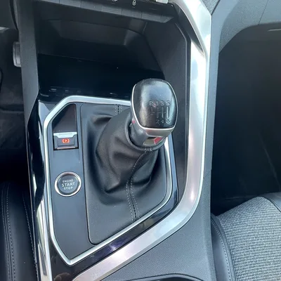 PEUGEOT 3008 GASOLINA MANUAL — foto 11