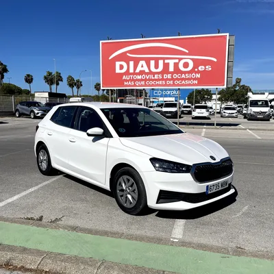 SKODA FABIA GASOLINA MANUAL — foto 1