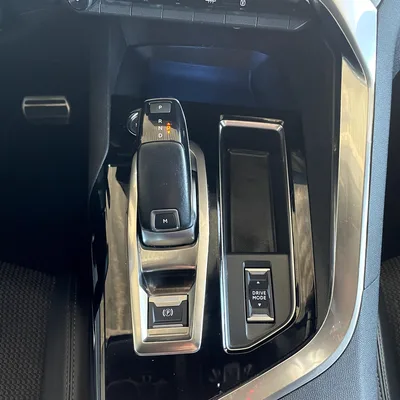 PEUGEOT 3008 DIESEL AUTOMATICO — foto 16